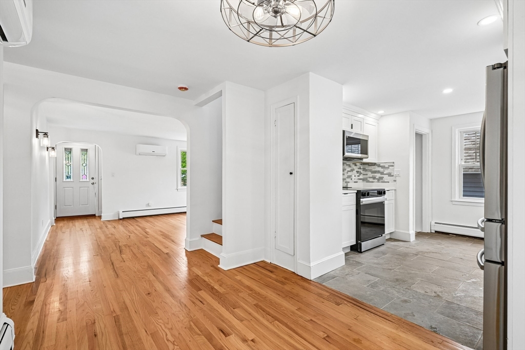 20 Doris Avenue Property Photo 12