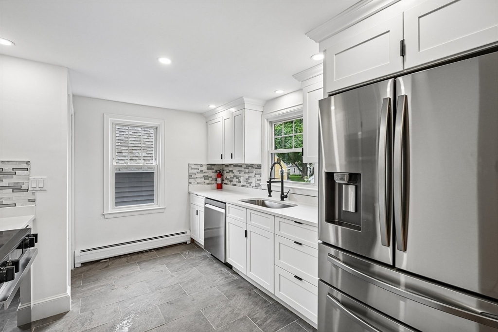 20 Doris Avenue Property Photo 14