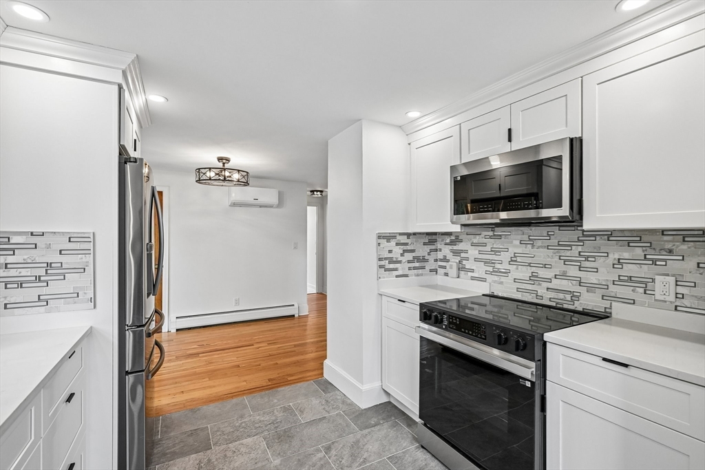 20 Doris Avenue Property Photo 15