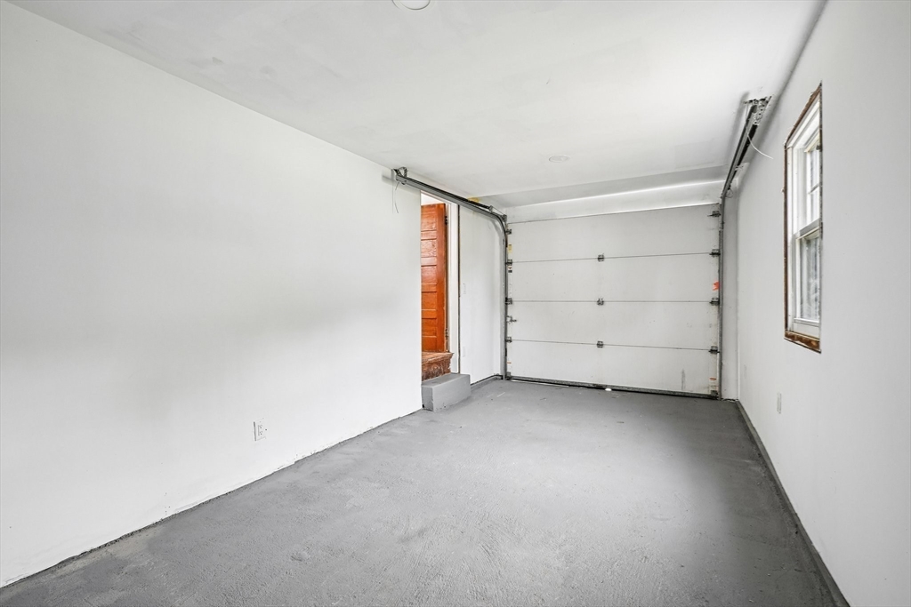 20 Doris Avenue Property Photo 38