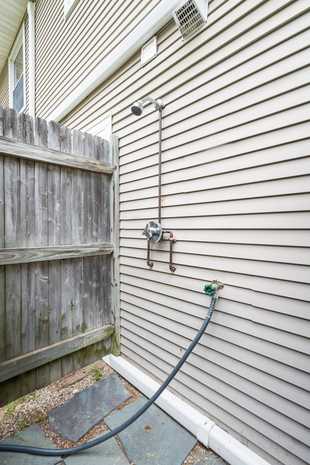 9 Debbies Ln Property Photo 30
