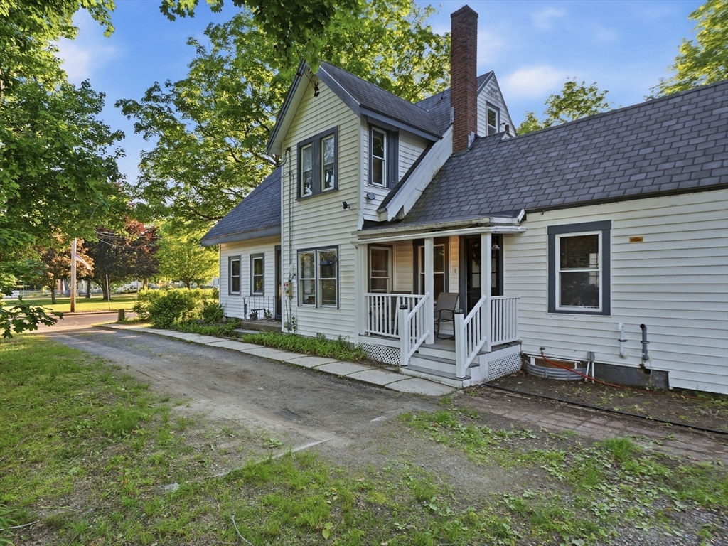 9 Turnpike Rd Property Photo 1