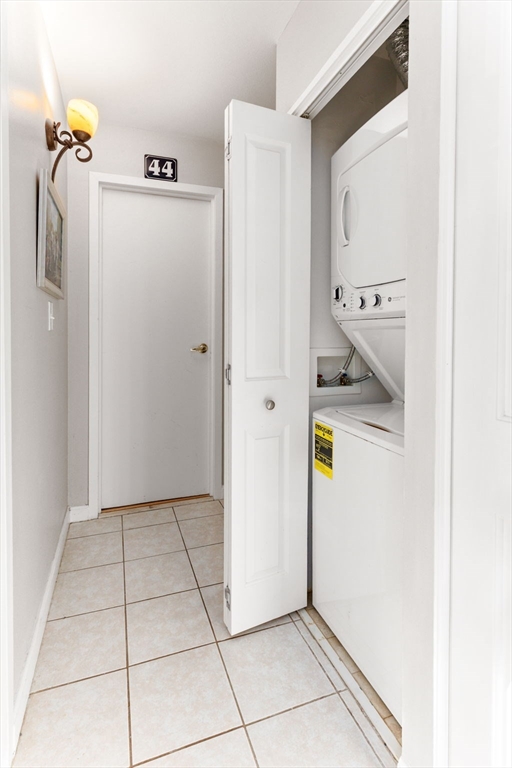221 Oak Street # 31 Property Photo 19