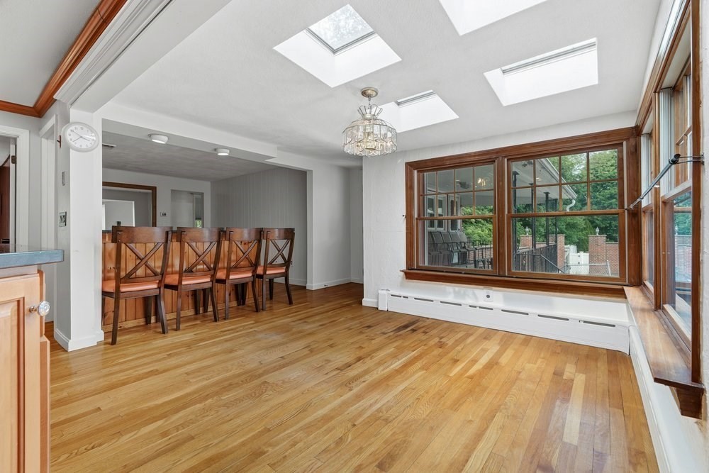 179 Woburn St Property Photo 8