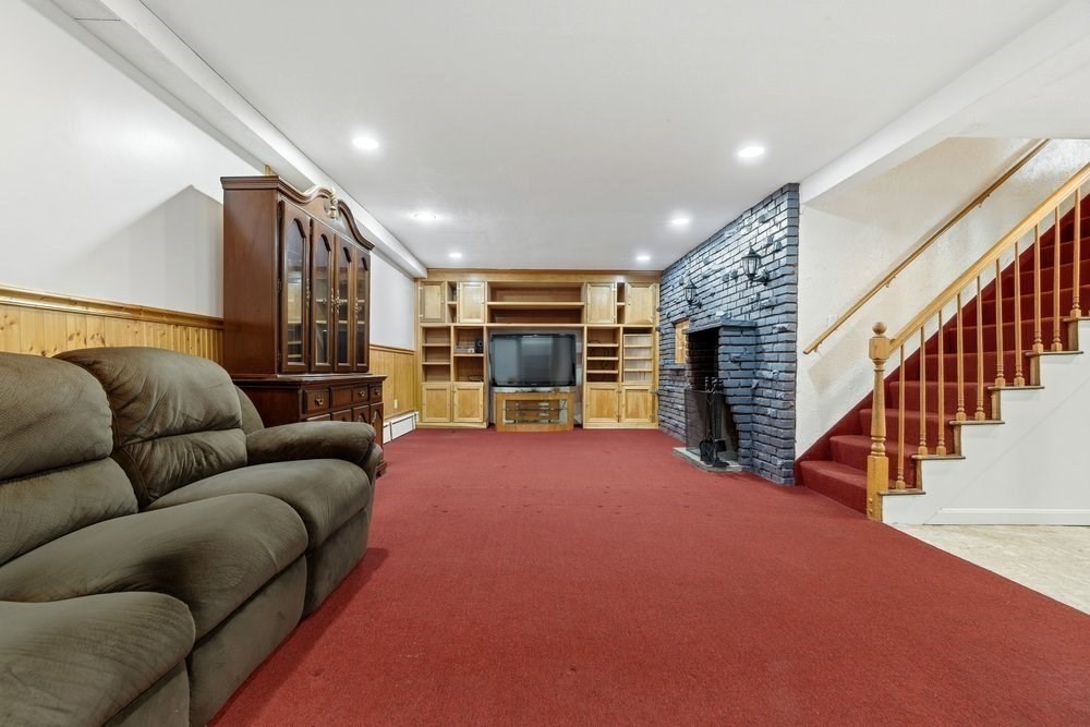 179 Woburn St Property Photo 17