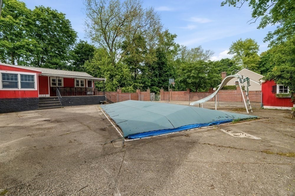 179 Woburn St Property Photo 23
