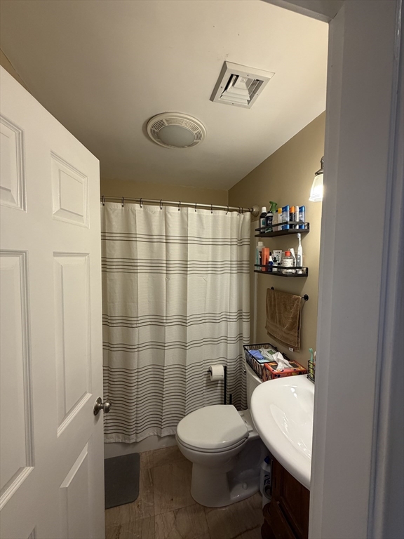 45 Houghton St # 3 Property Photo 11