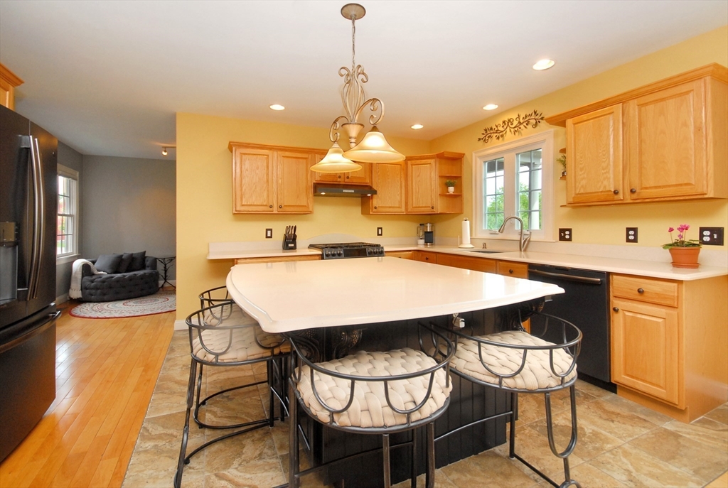 35 Lancaster County Rd # 8a Property Photo 10