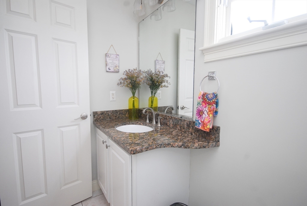 35 Lancaster County Rd # 8a Property Photo 22