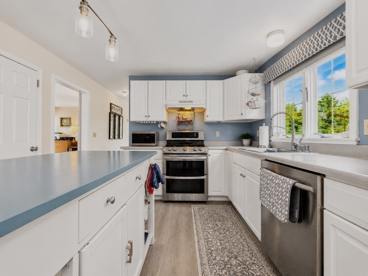 6 Carefree Way Property Photo 8