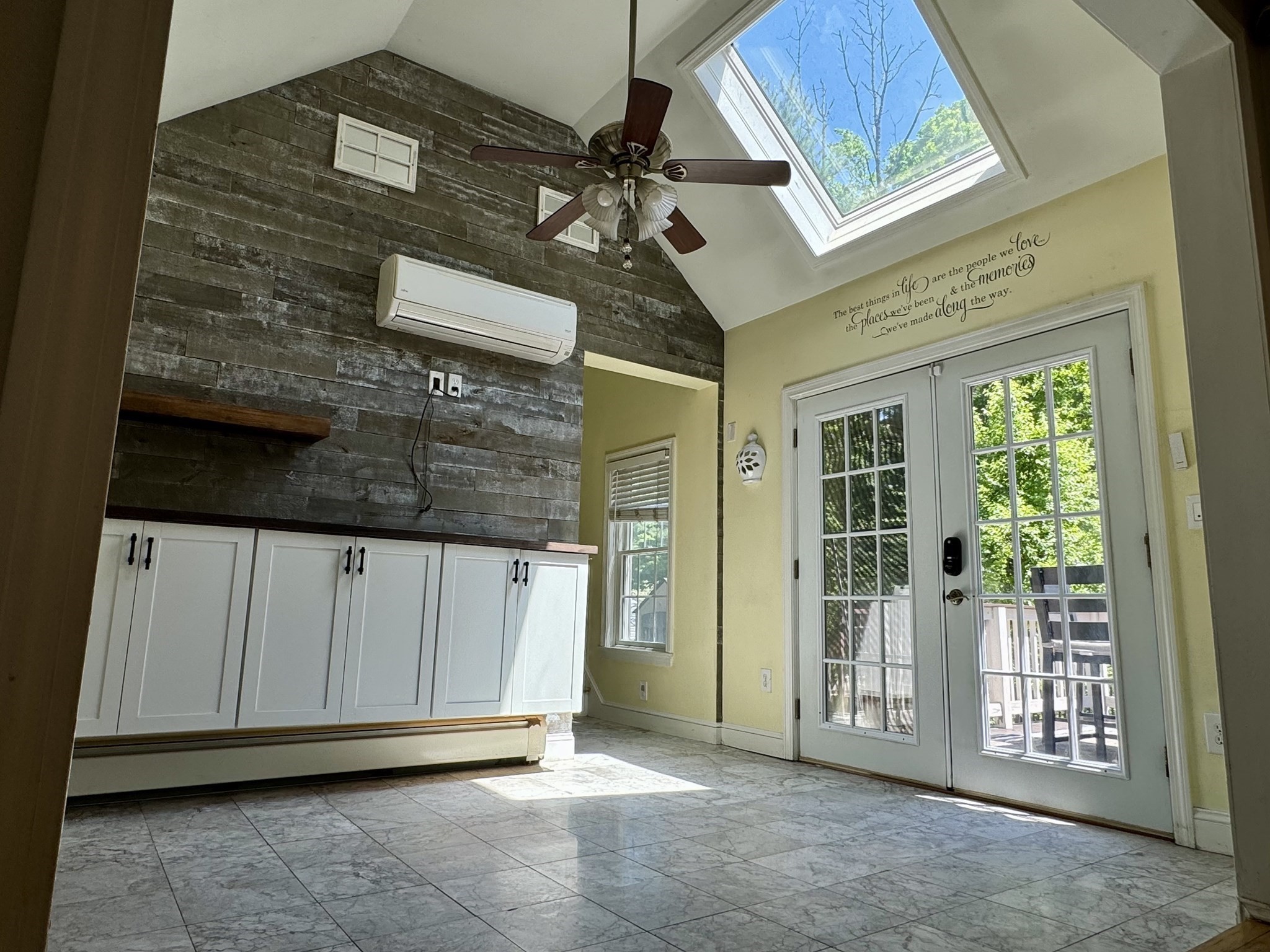 104 Short Street Property Photo 13