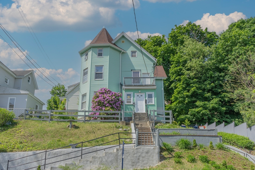 68 Cook Ave Property Photo 1