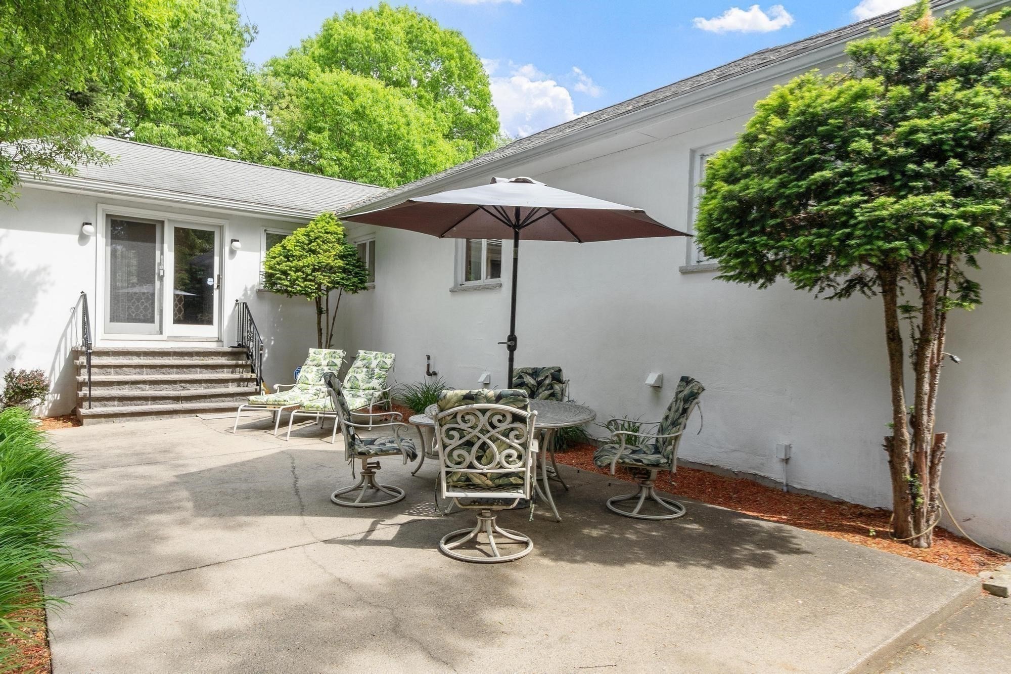 81 Goodale Street Property Photo 30