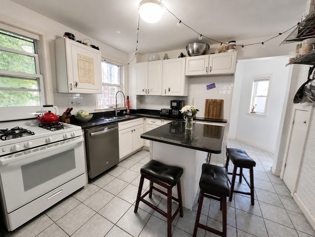 54 Gordon Street Property Photo 5