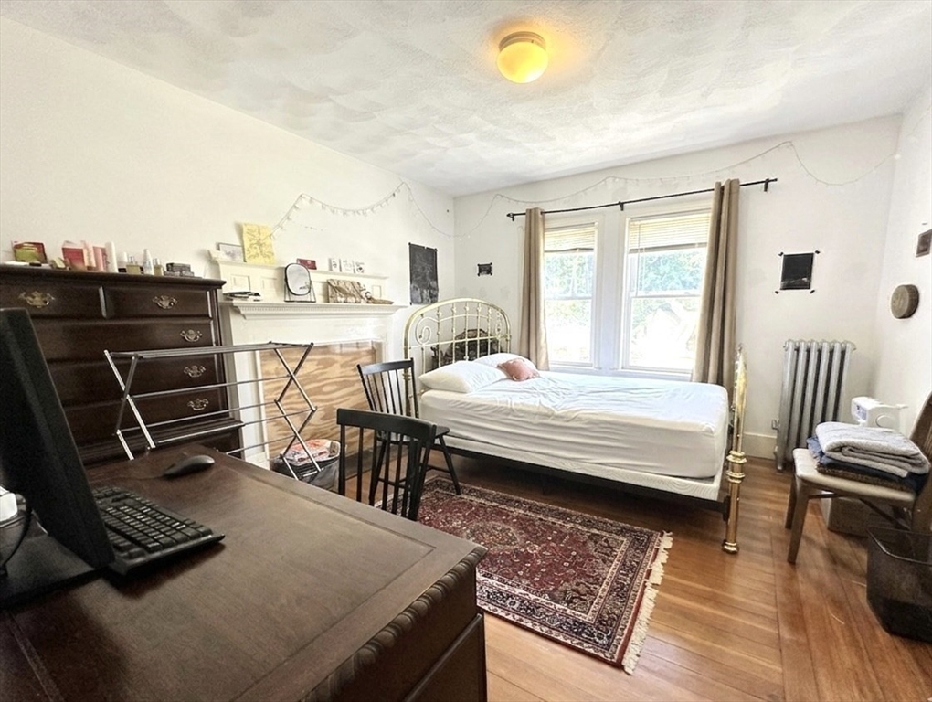 54 Gordon Street Property Photo 9