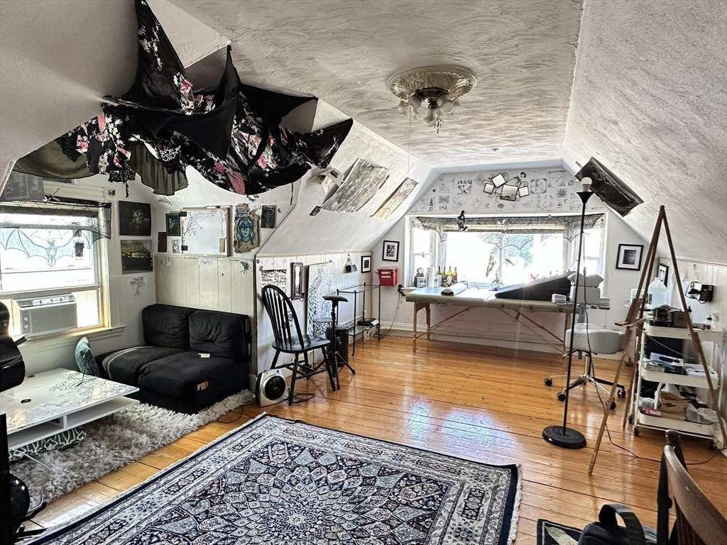 54 Gordon Street Property Photo 15
