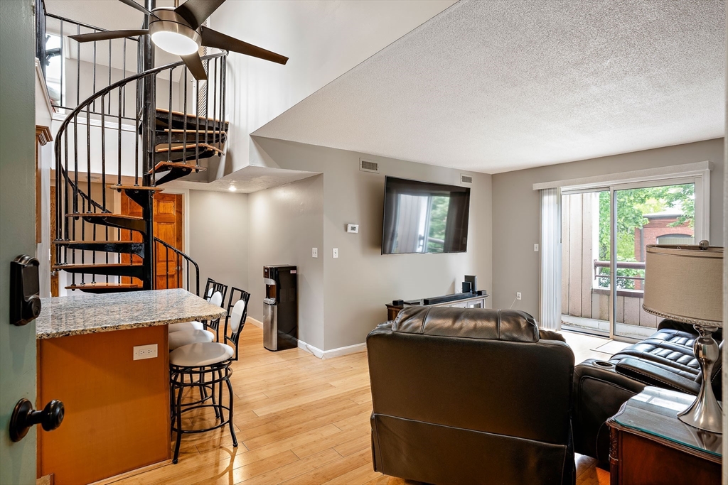 21 Margin St # 34 Property Photo 1