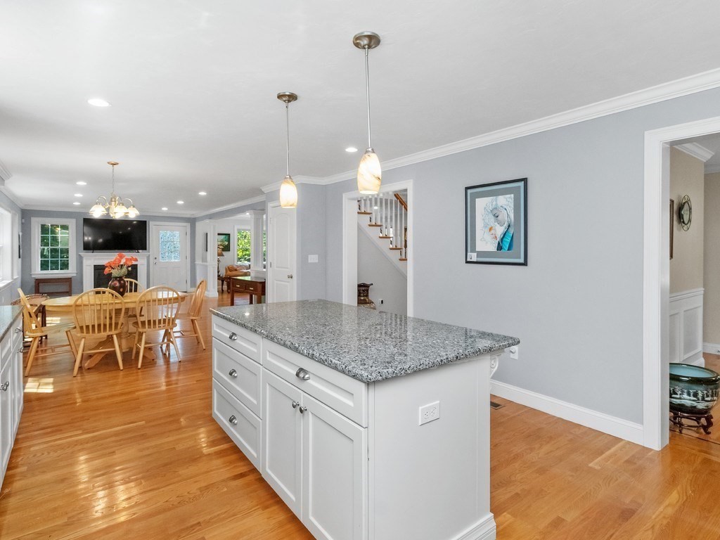 32 Lauricella Lane Property Photo 5