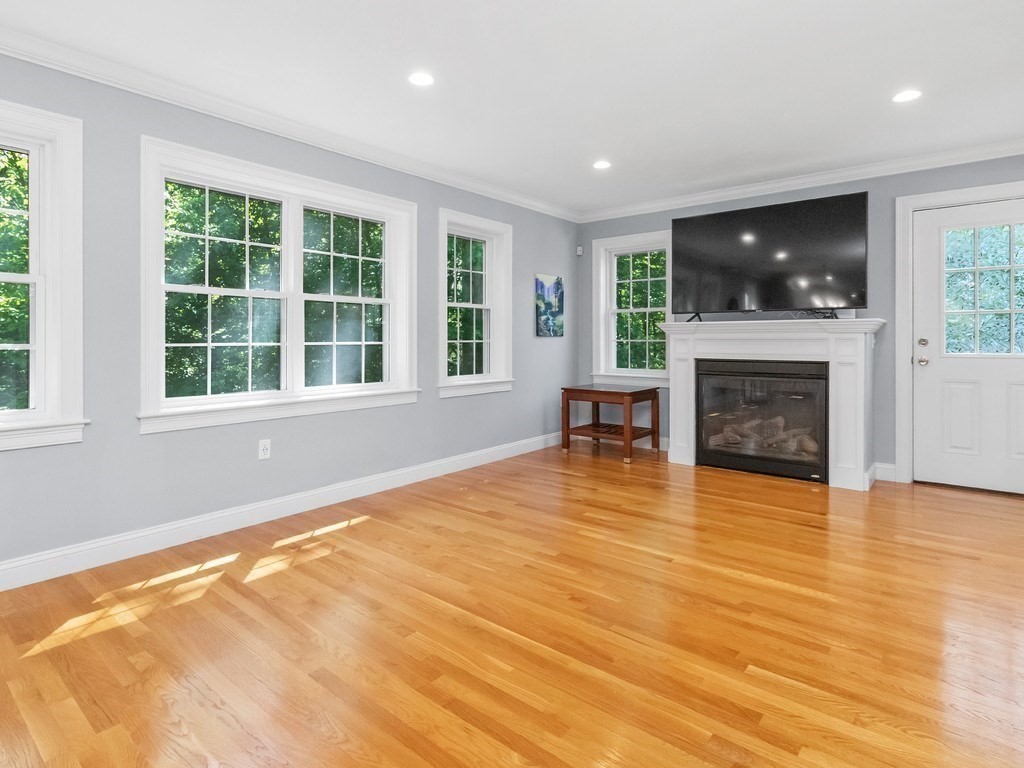 32 Lauricella Lane Property Photo 15