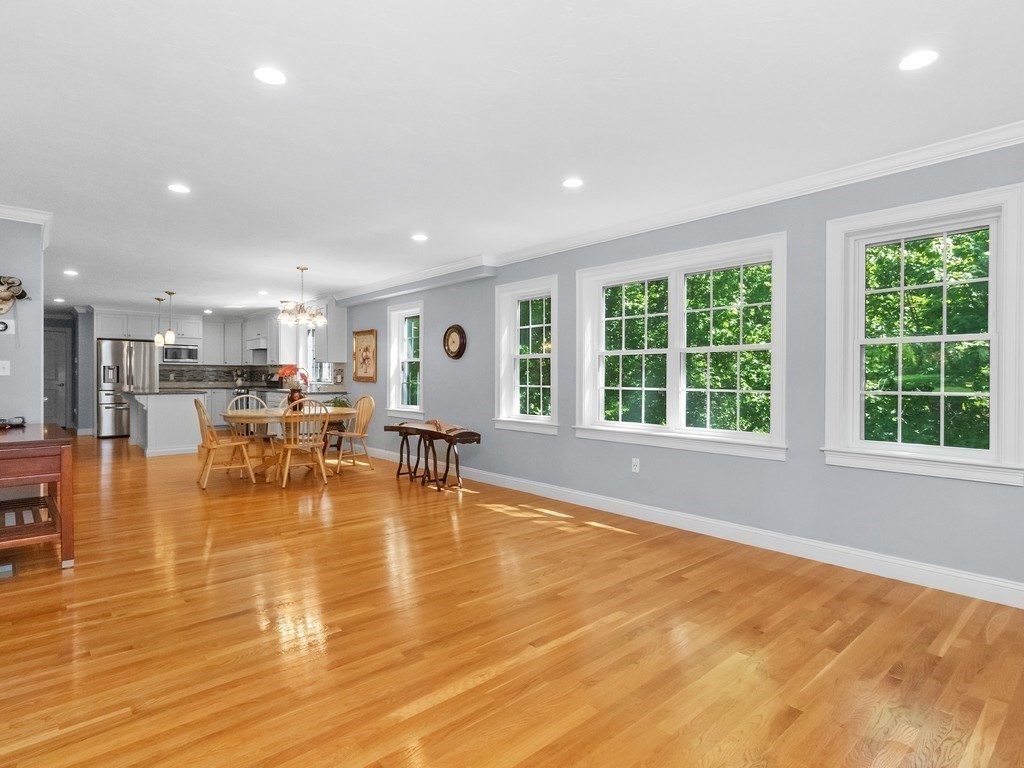 32 Lauricella Lane Property Photo 17