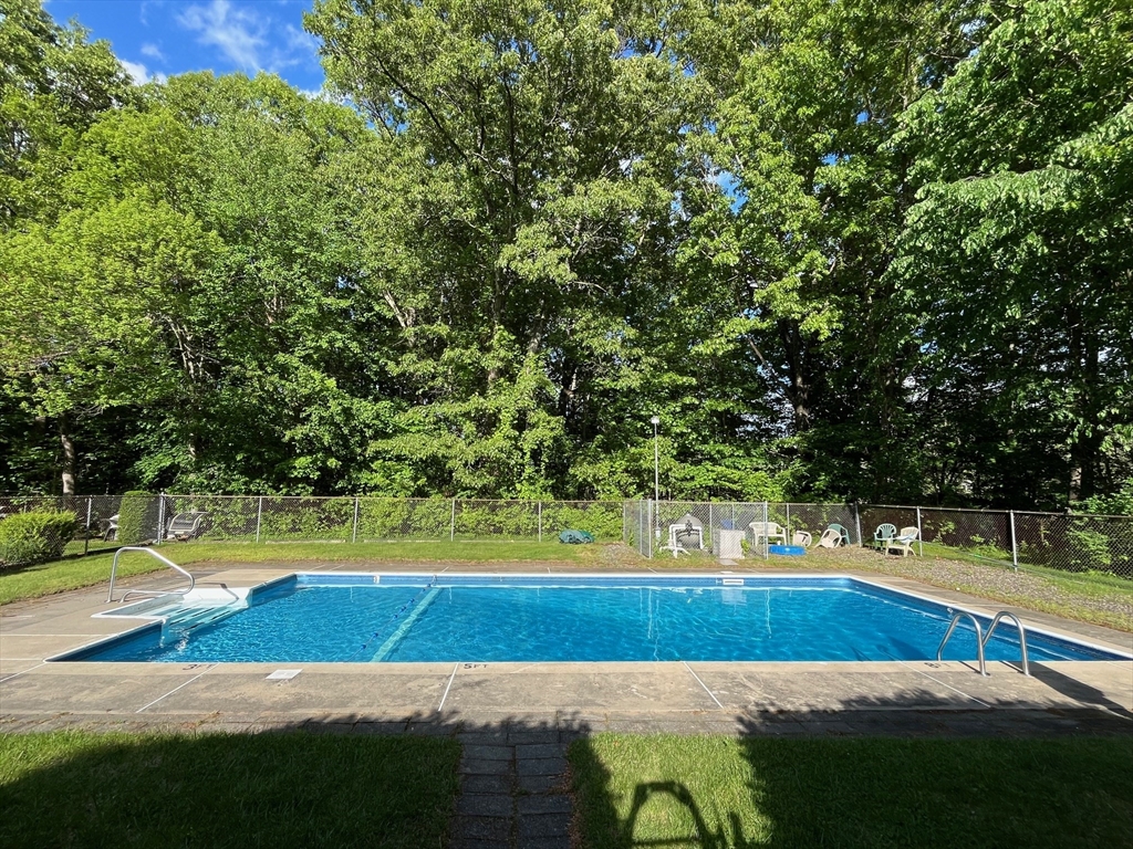 39 Pleasant St # B21 Property Photo 14
