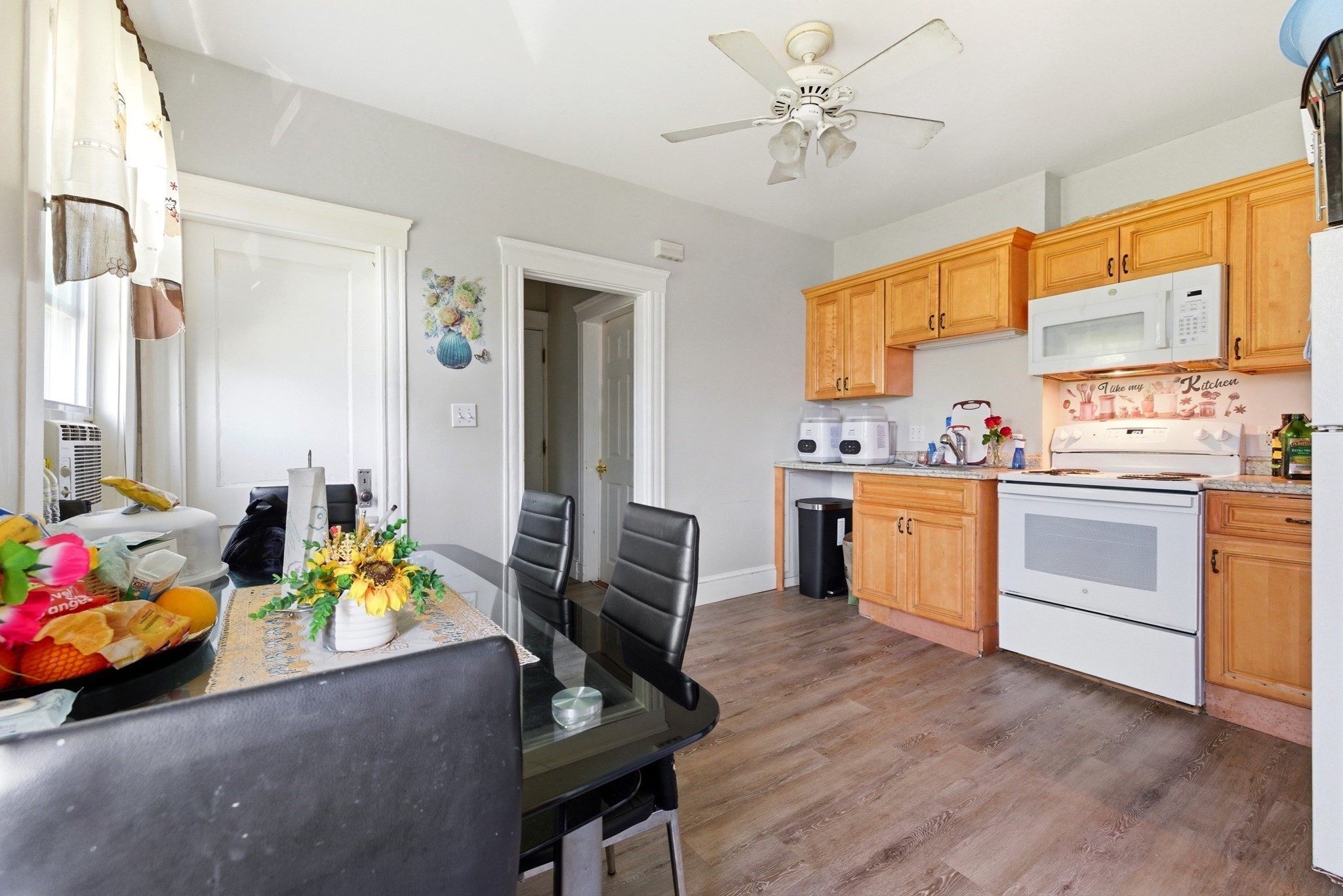 24 True St Property Photo 13