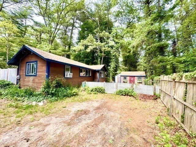 30 Crest Ave Property Photo 8