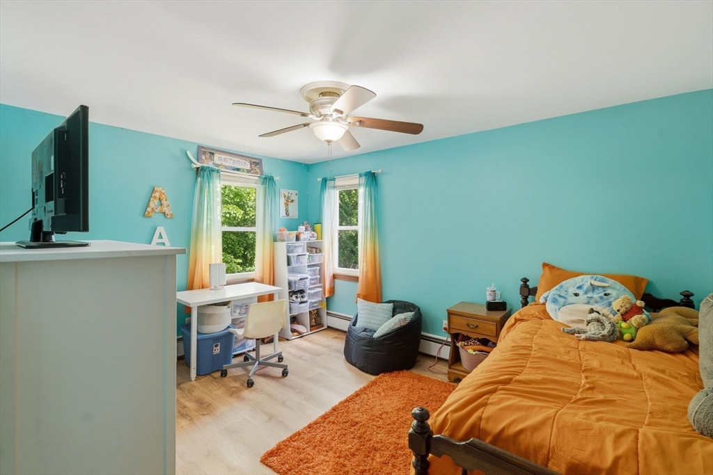 276 Leigh Rd Property Photo 3