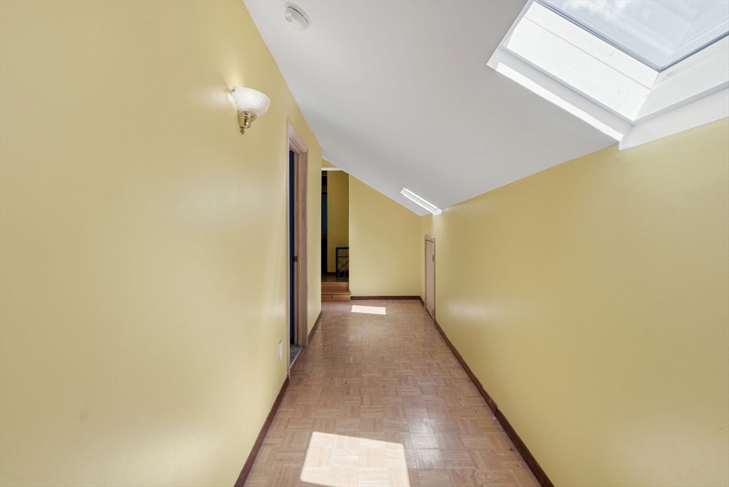 276 Leigh Rd Property Photo 6