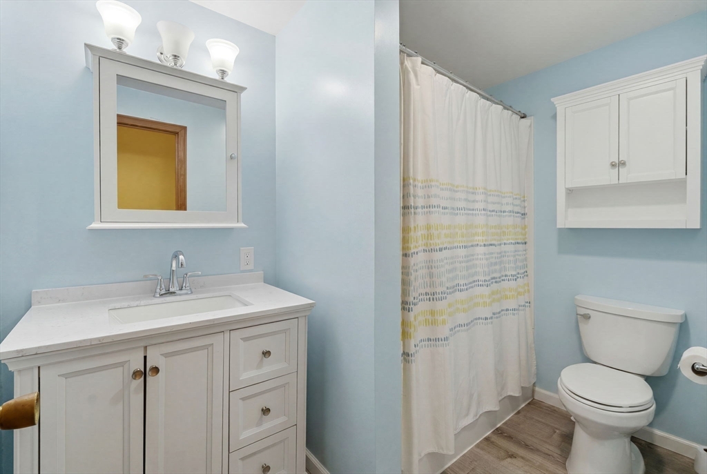 276 Leigh Rd Property Photo 13