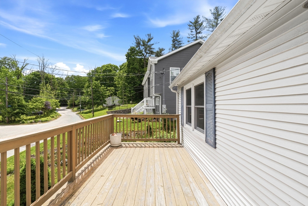 276 Leigh Rd Property Photo 14