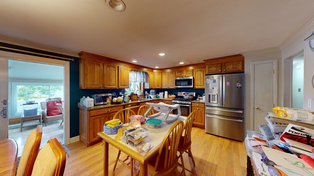 18 Hollis St Property Photo 6