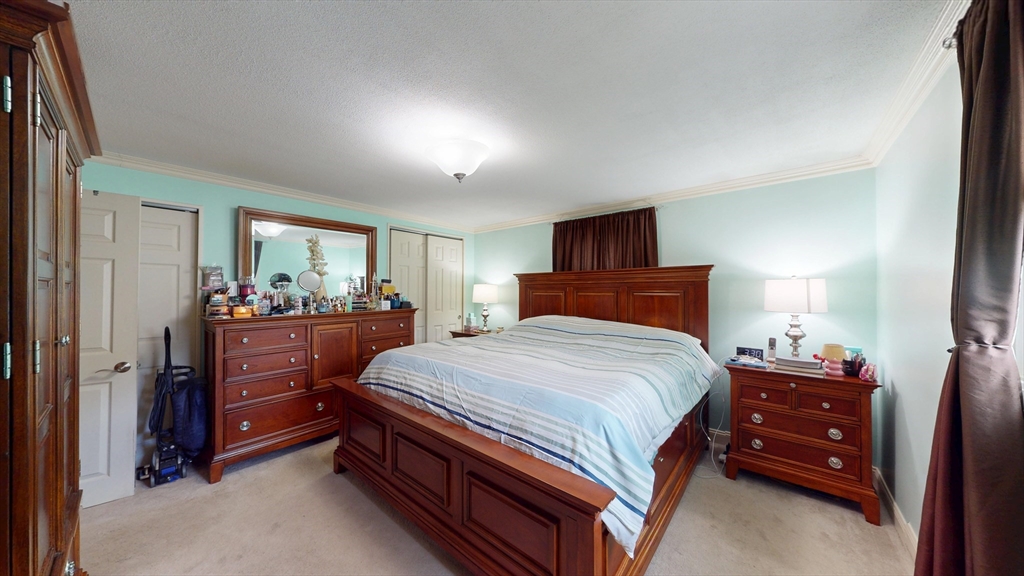 18 Hollis St Property Photo 12