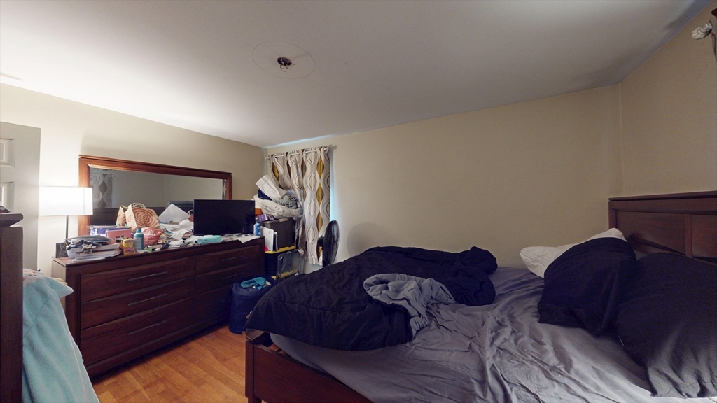 18 Hollis St Property Photo 15