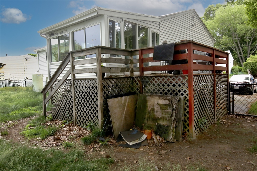 18 Hollis St Property Photo 22