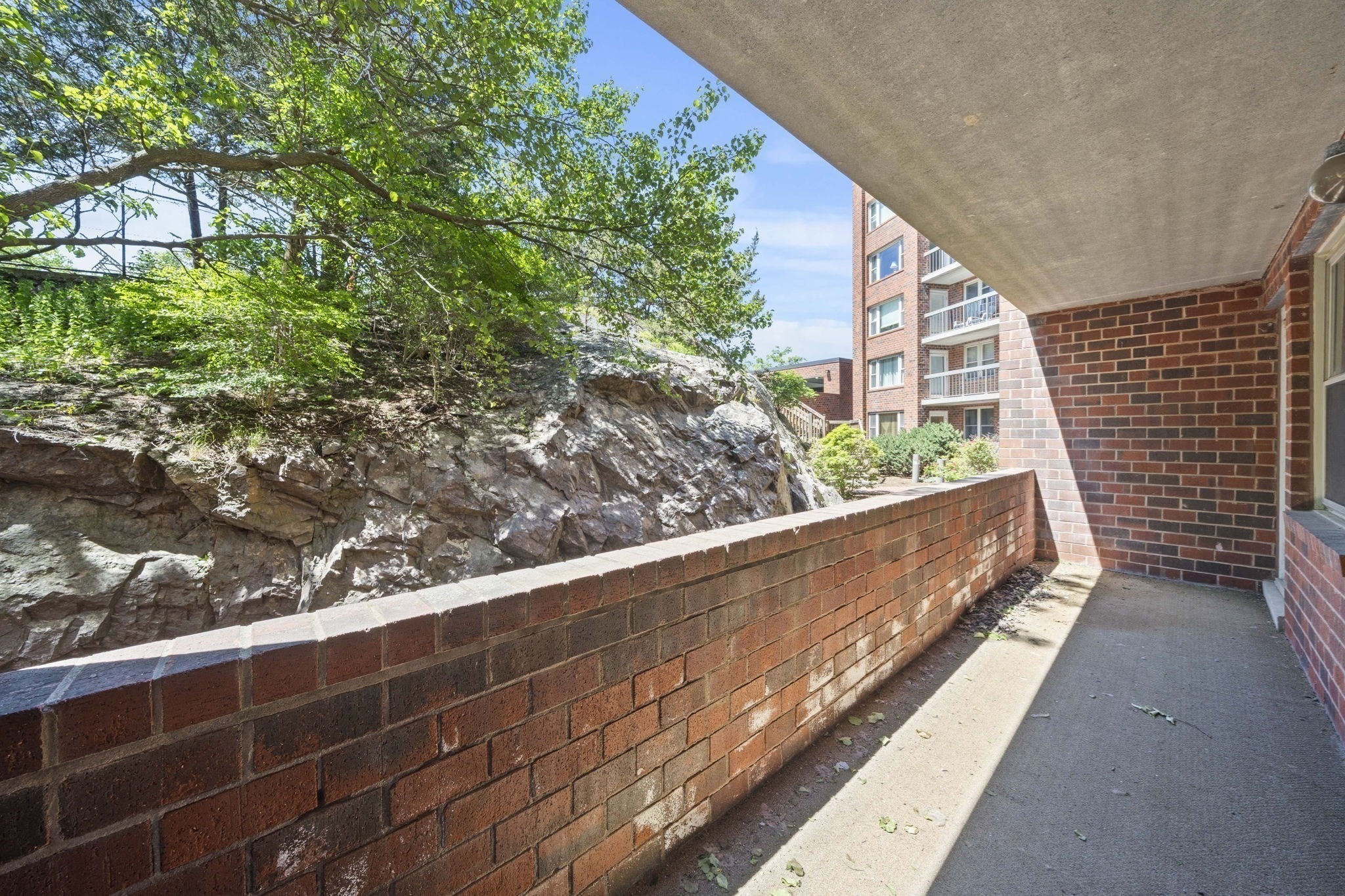 155 George Washington Blvd # 205 Property Photo 7