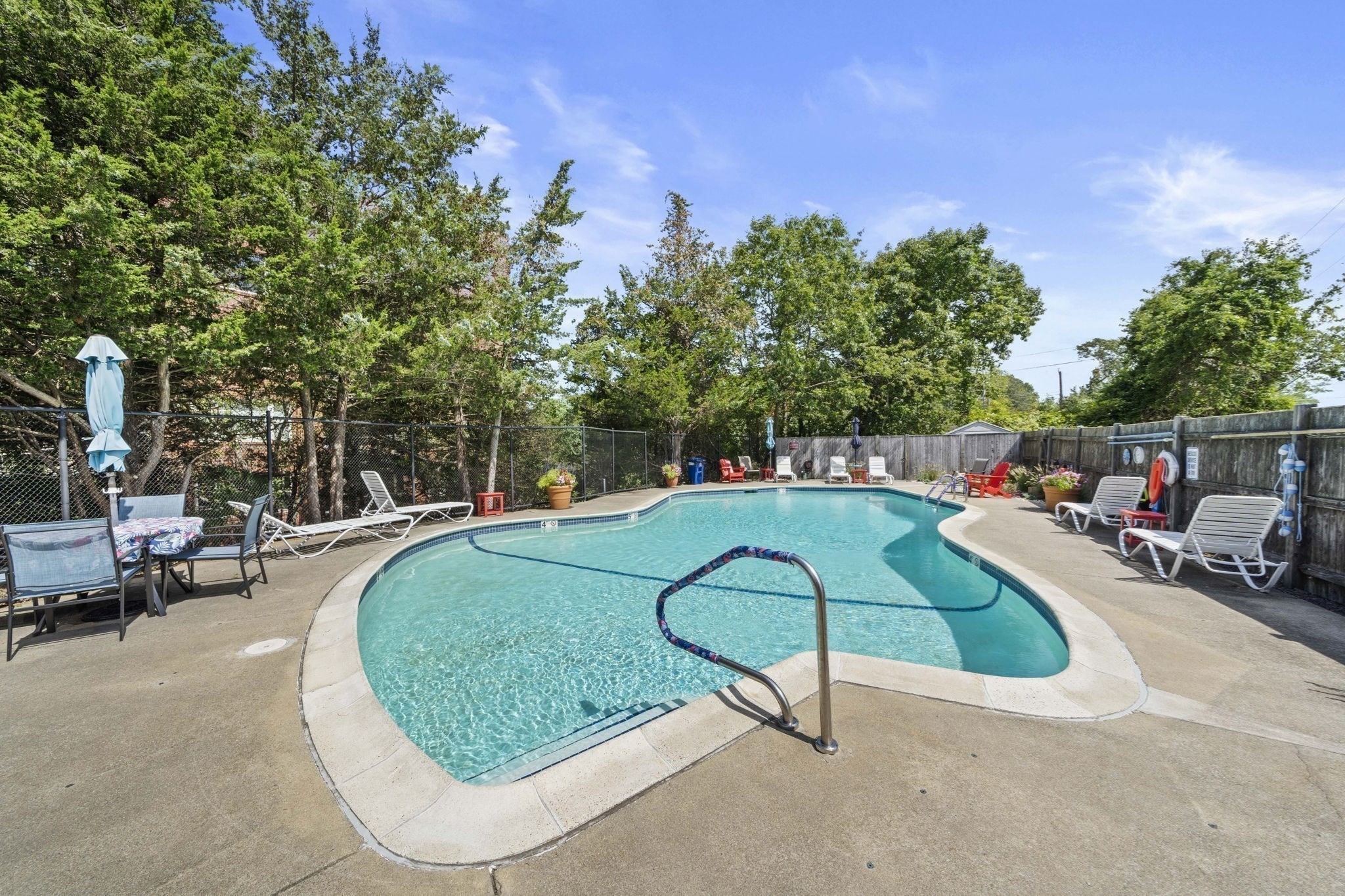 155 George Washington Blvd # 205 Property Photo 14