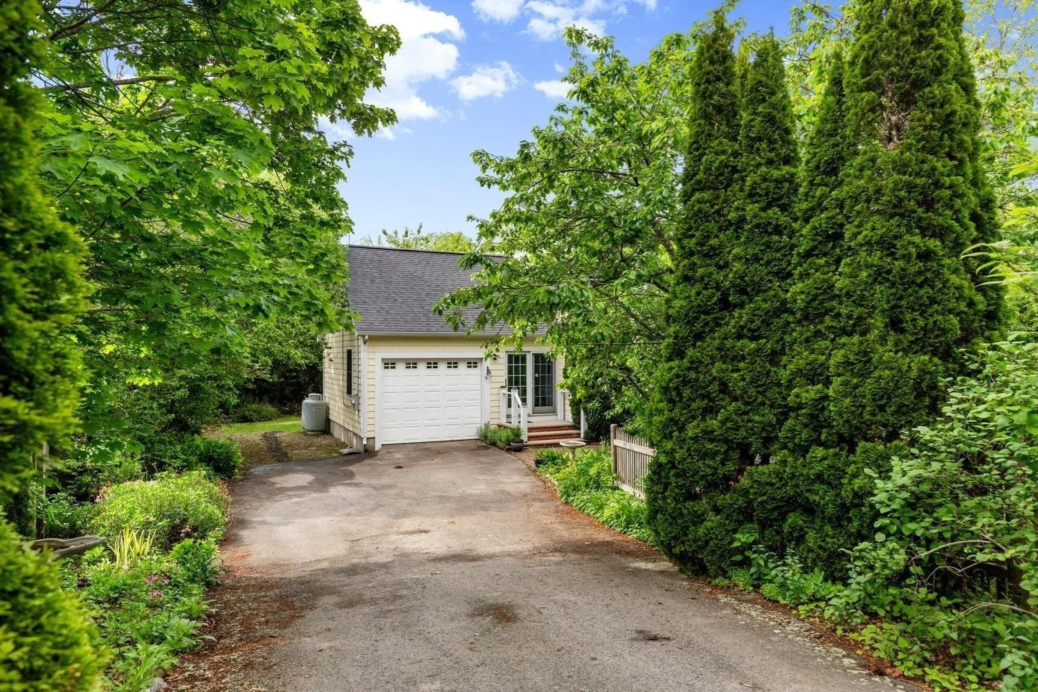 1 Pigeon Hill Ct # C Property Photo 34