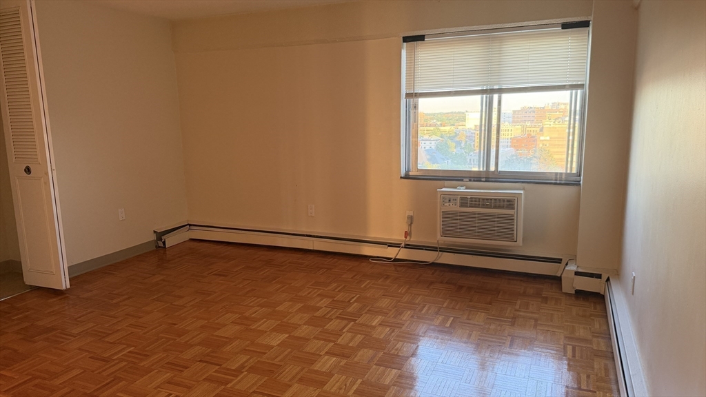 1025 Hancock St # 14f Property Photo 15
