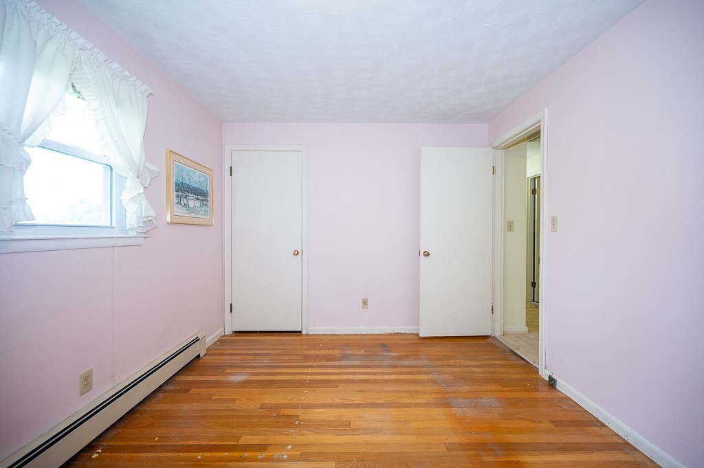 27 Chevy Chase Rd Property Photo 11