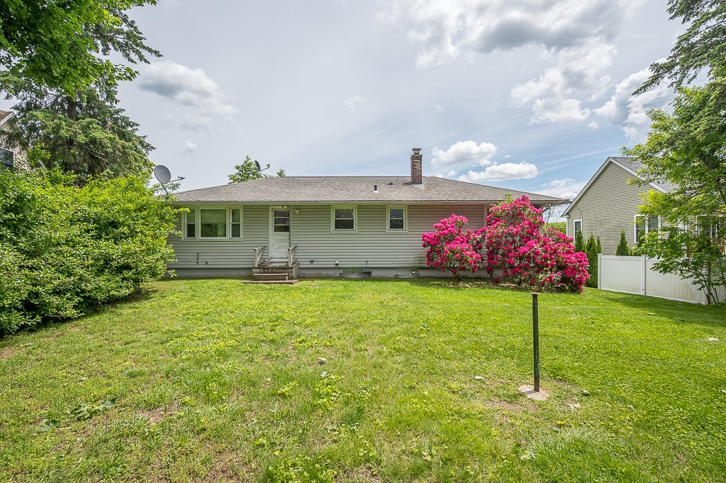 27 Chevy Chase Rd Property Photo 24