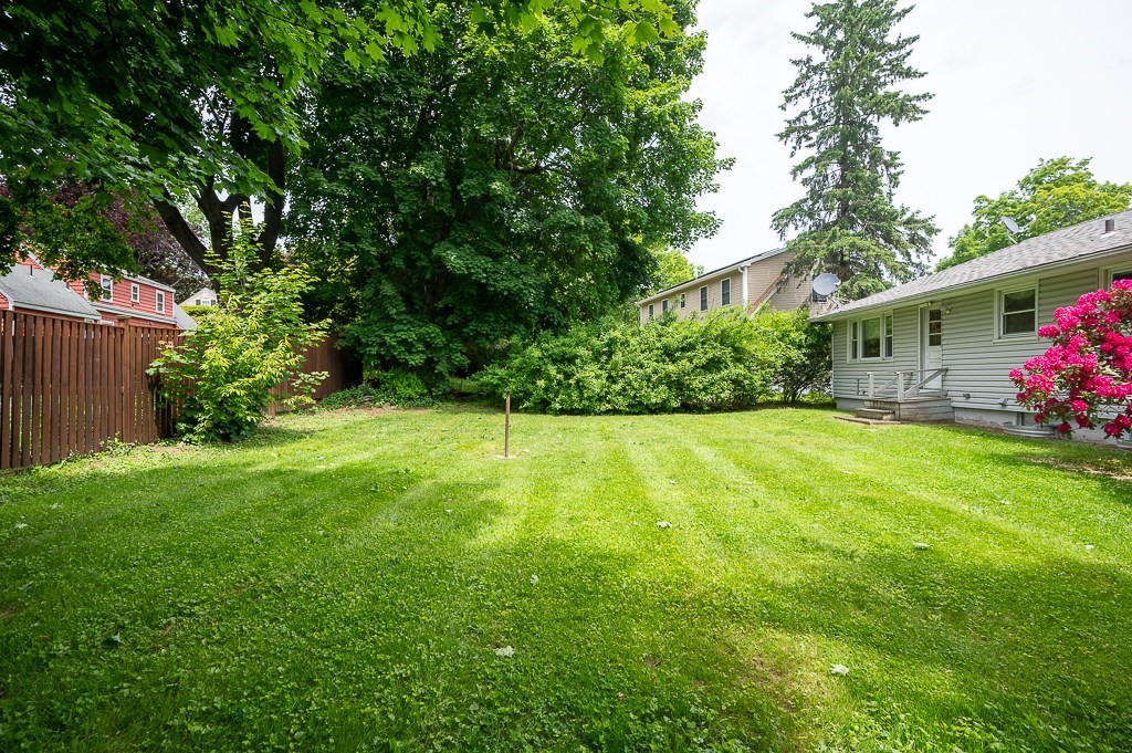 27 Chevy Chase Rd Property Photo 26