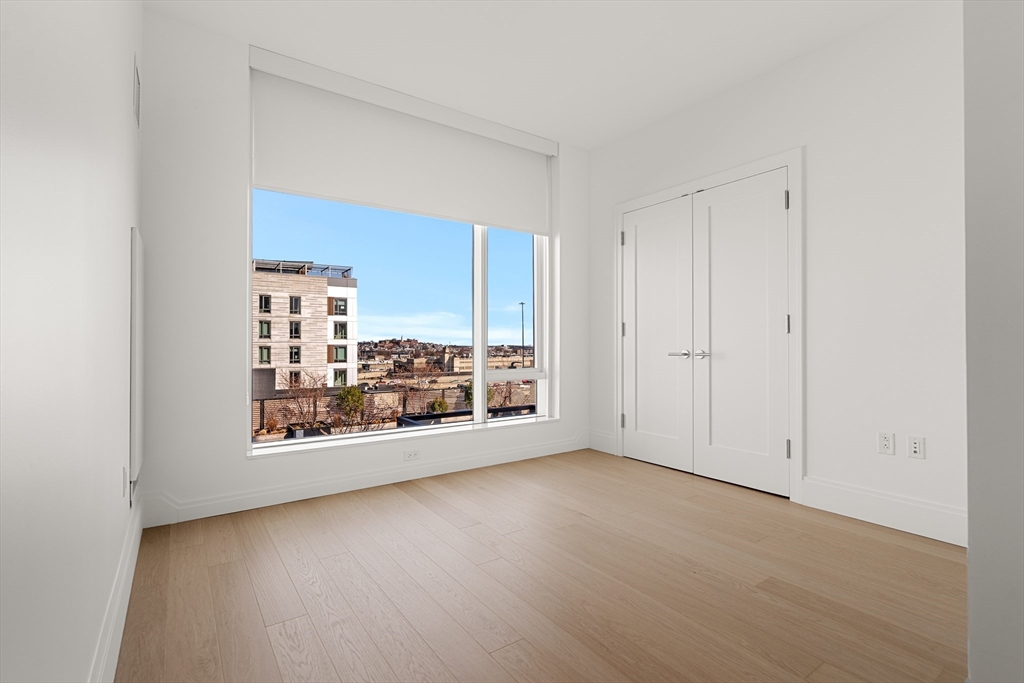 380 Harrison Ave # 1008 Property Photo 19