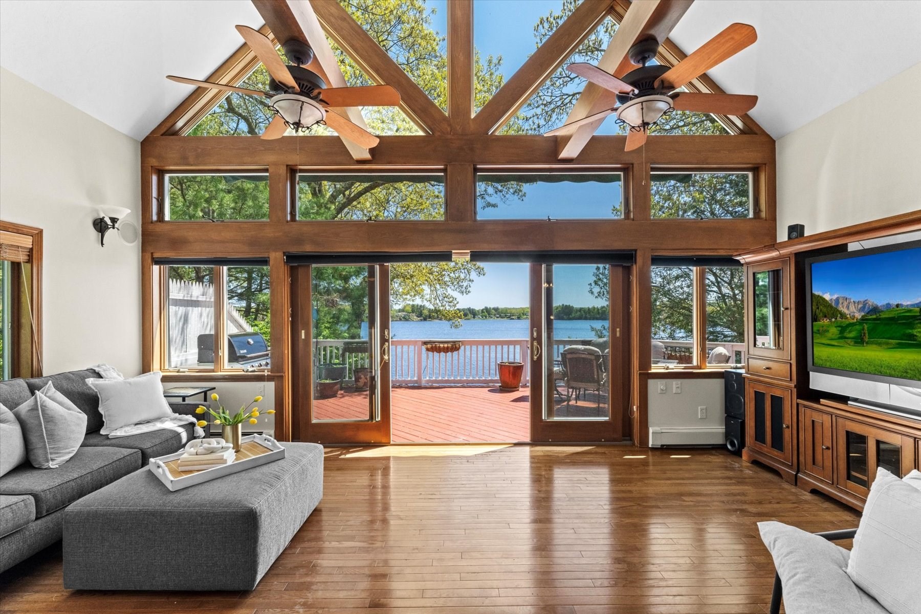 91 Lake Shore Drive Property Photo 1