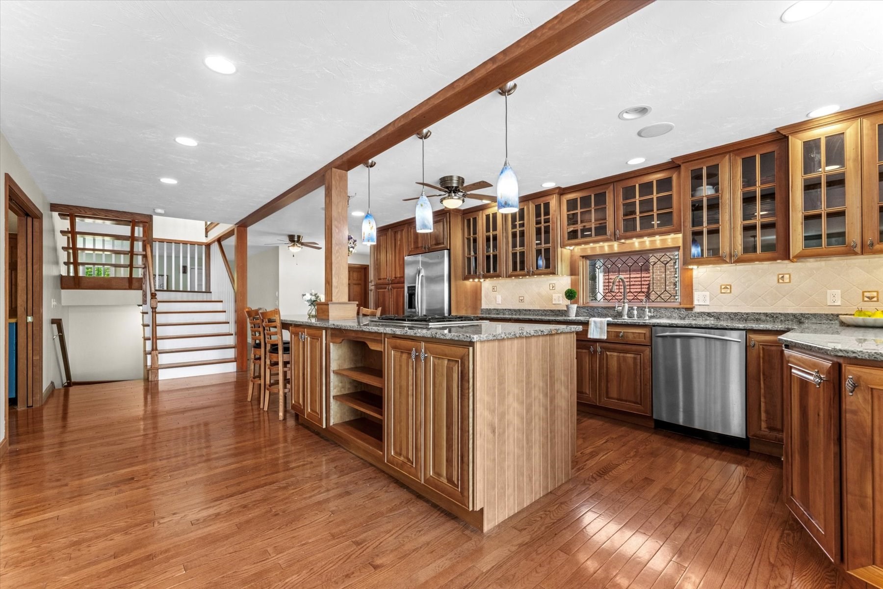 91 Lake Shore Drive Property Photo 9