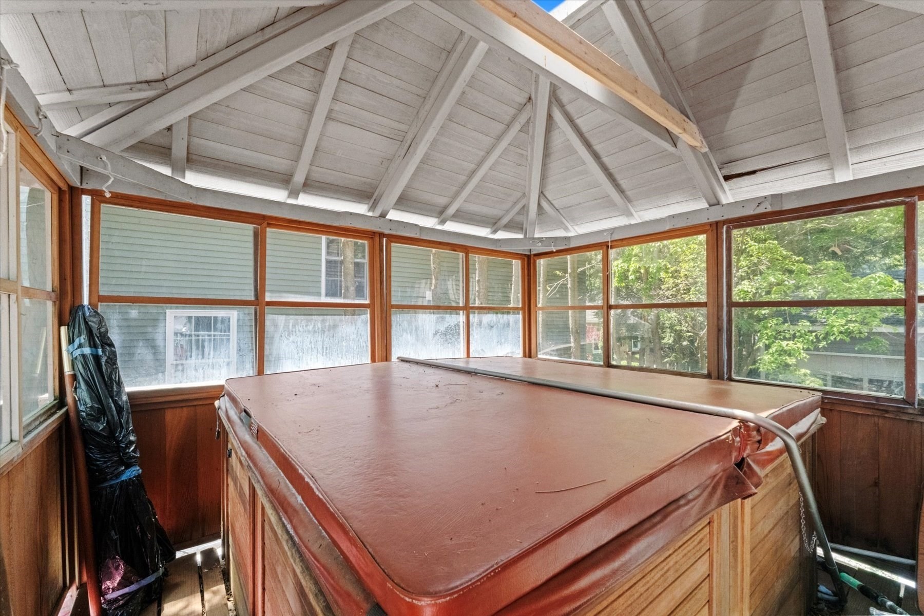 91 Lake Shore Drive Property Photo 33