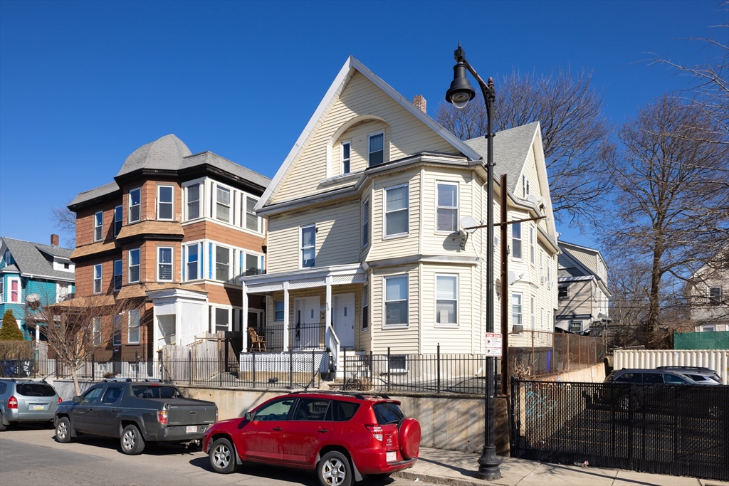 428-430 Hyde Park Avenue Property Photo 3