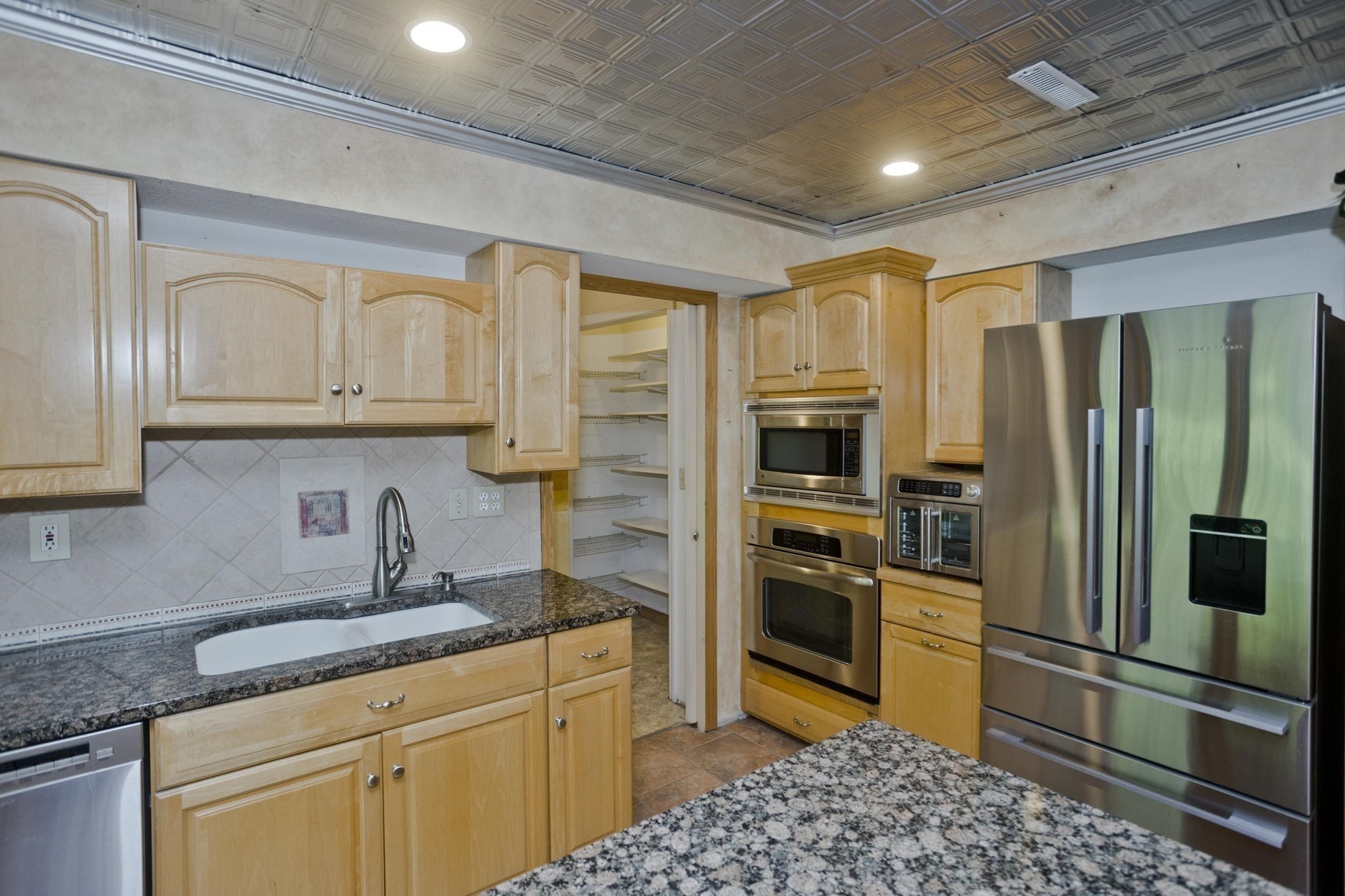 55 Shaw St. Property Photo 5