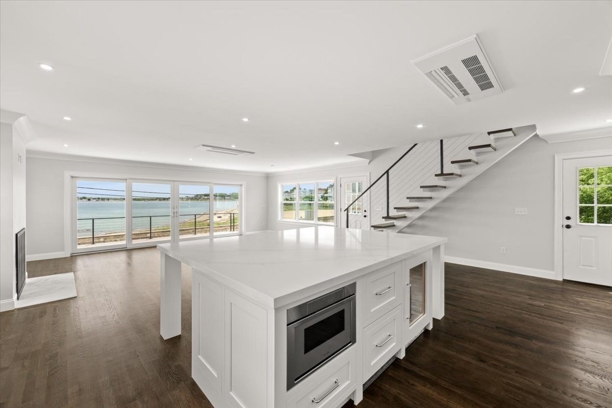 153 Edgewater Drive Property Photo 15