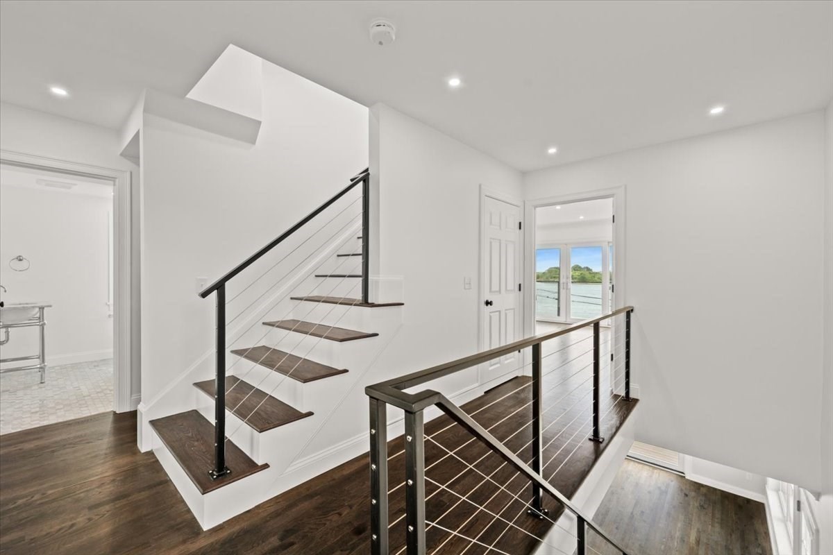 153 Edgewater Drive Property Photo 26